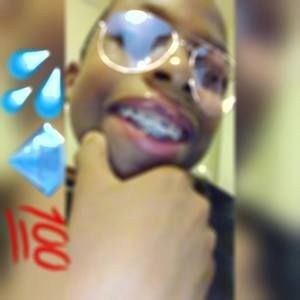 Meet your Posher, Devin